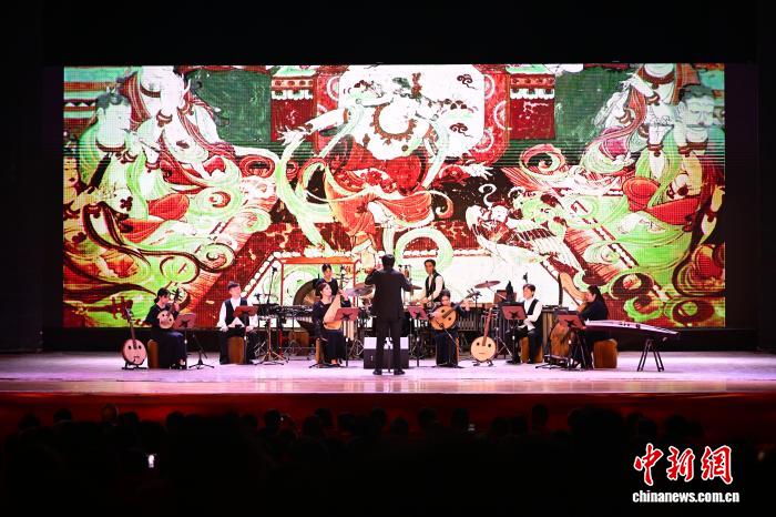 黑白体育